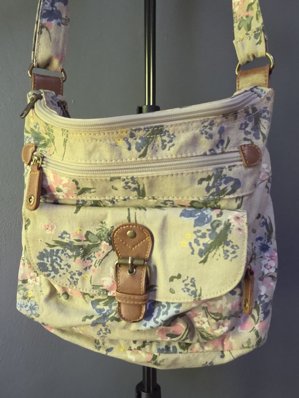 90s Floral Canvas Tan Crossbody Bag - Picture 2 of 3